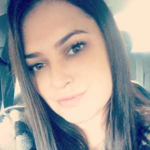 Meet your Posher, Crissi